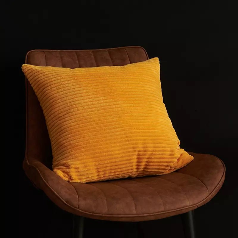 Gul Guldig Stribet Velour - The Cosy Dot
